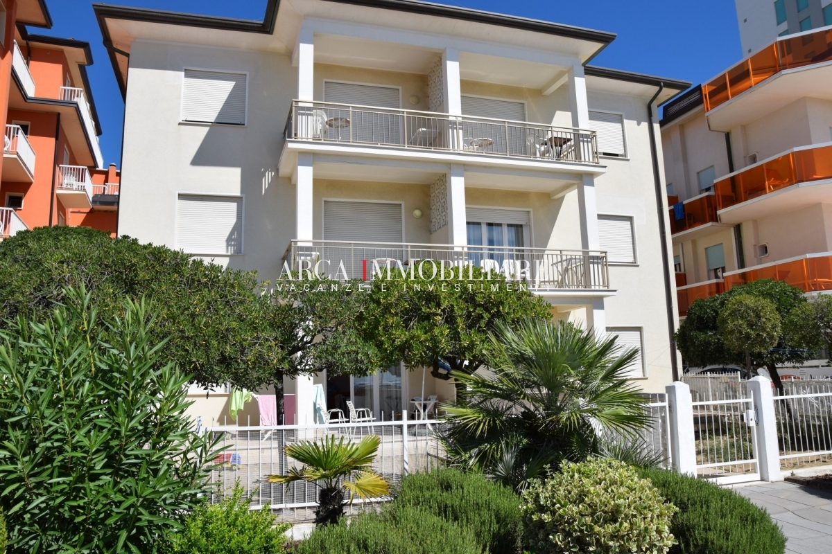 Jesolo affitto Appartamento MZZ04