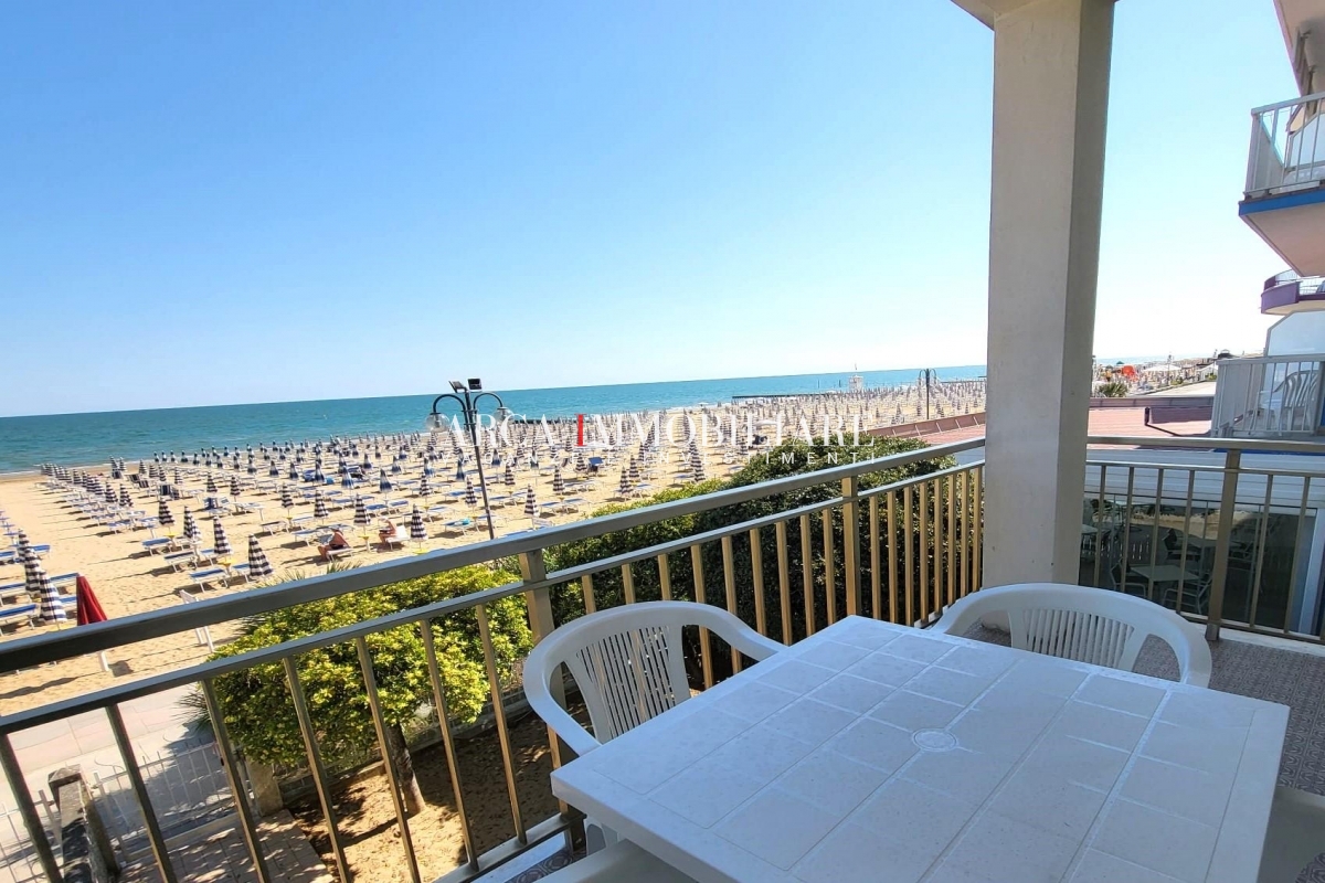  Jesolo affitto Appartamento MZZ04 foto-