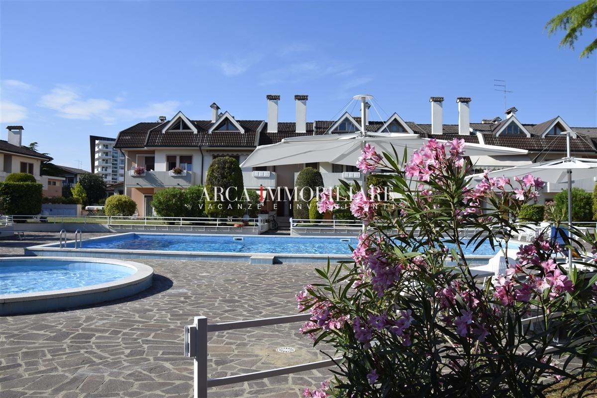  Jesolo affitto Appartamento EQLB13 foto-