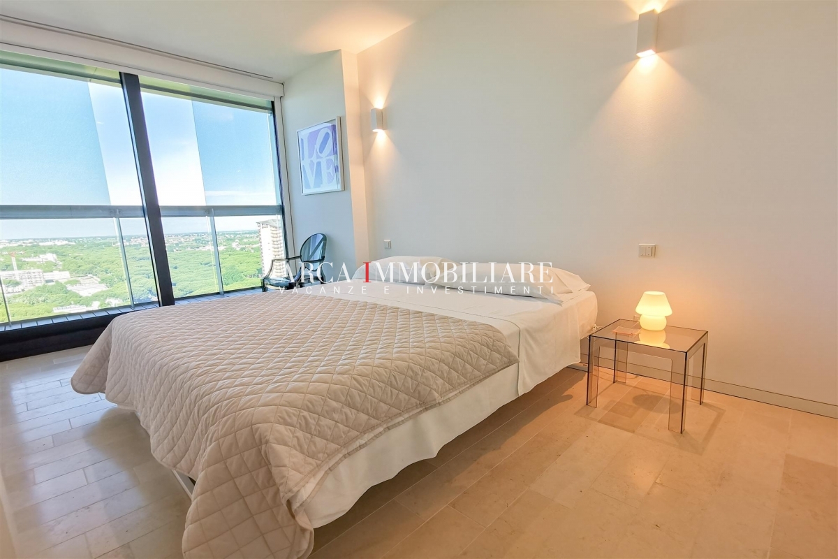  Jesolo affitto Appartamento MVL18O foto-